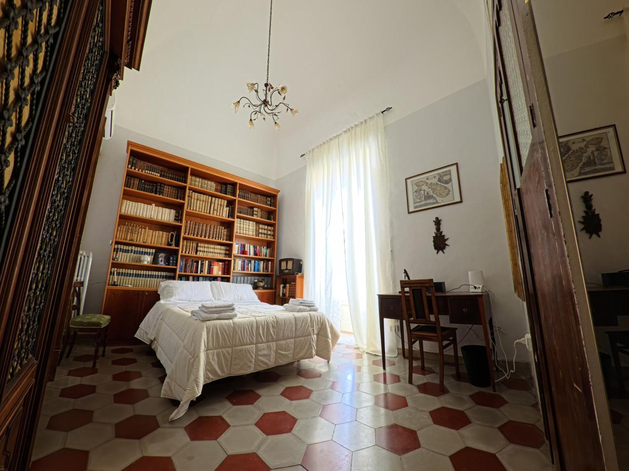 Palazzo Framarino Dei Malatesta - Noble Floor - XIV Century Giovinazzo Dış mekan fotoğraf