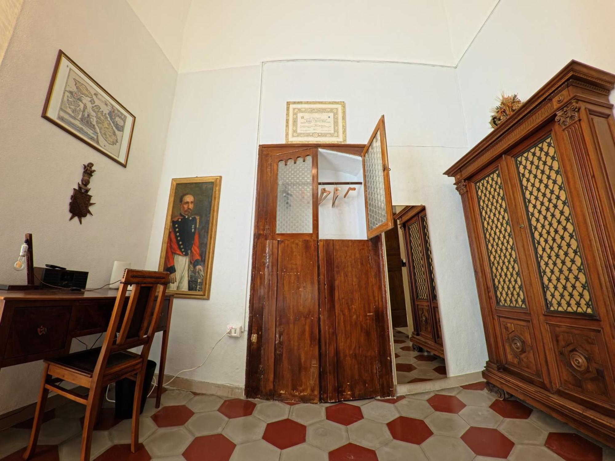 Palazzo Framarino Dei Malatesta - Noble Floor - XIV Century Giovinazzo Dış mekan fotoğraf