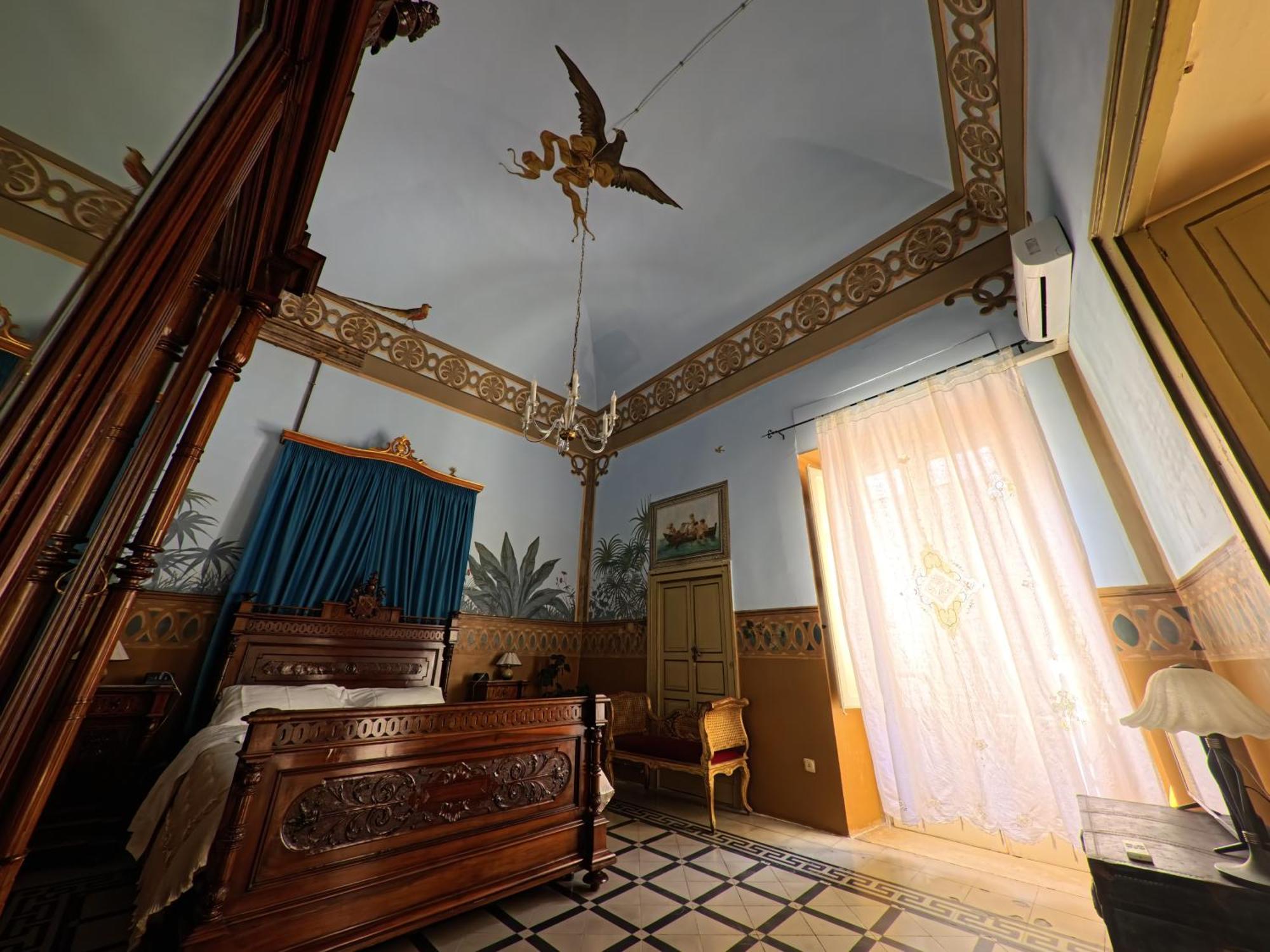 Palazzo Framarino Dei Malatesta - Noble Floor - XIV Century Giovinazzo Dış mekan fotoğraf