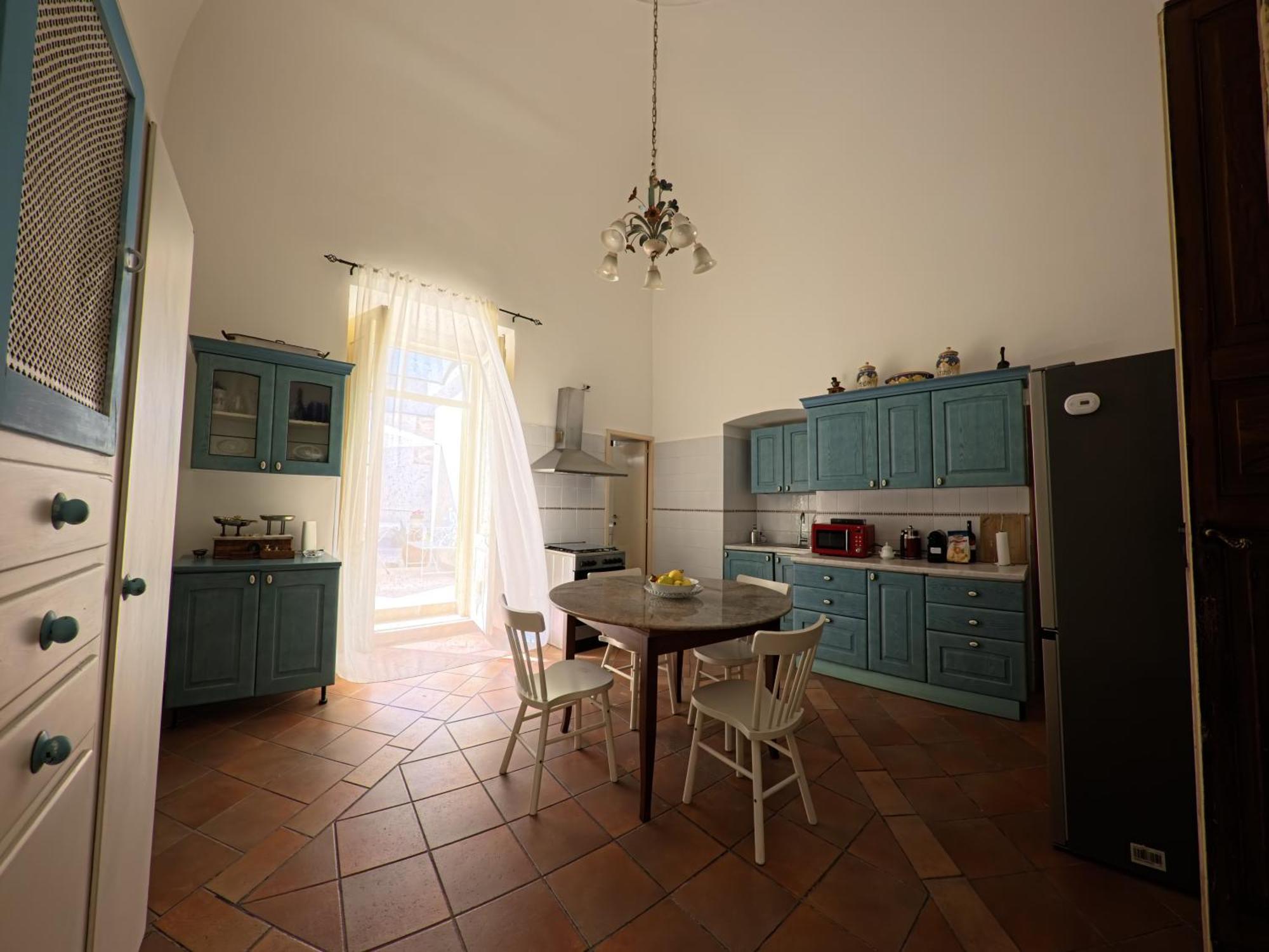Palazzo Framarino Dei Malatesta - Noble Floor - XIV Century Giovinazzo Dış mekan fotoğraf
