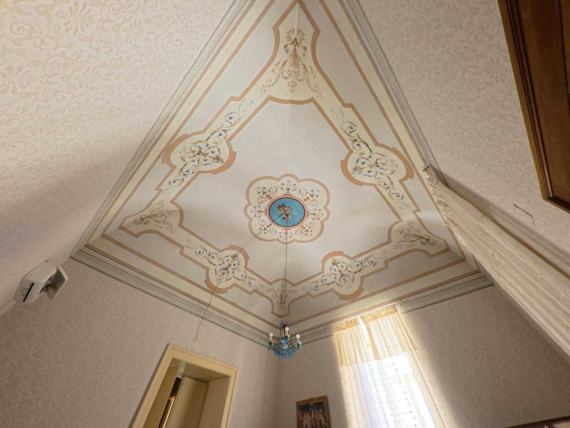 Palazzo Framarino Dei Malatesta - Noble Floor - XIV Century Giovinazzo Dış mekan fotoğraf