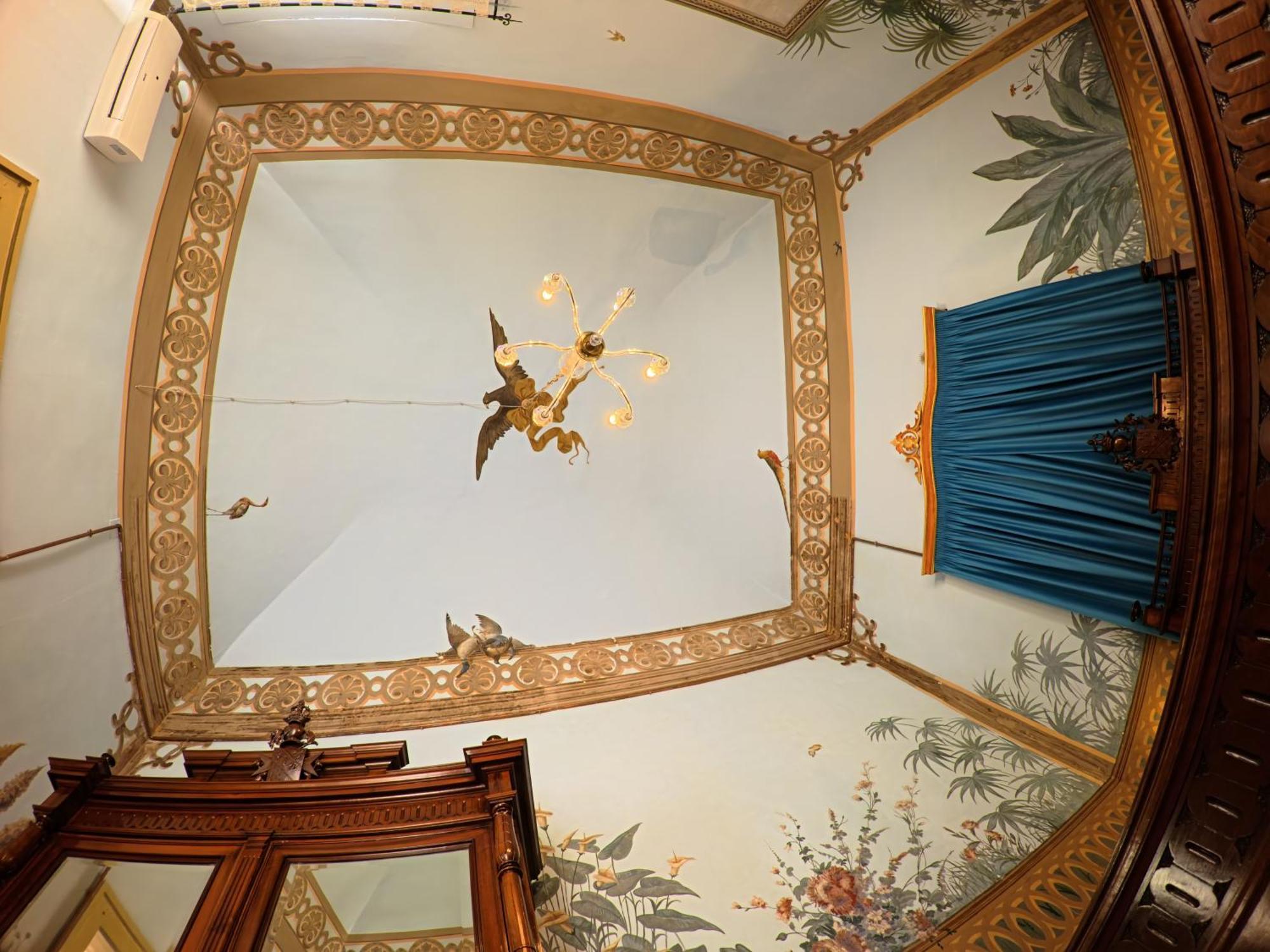 Palazzo Framarino Dei Malatesta - Noble Floor - XIV Century Giovinazzo Dış mekan fotoğraf