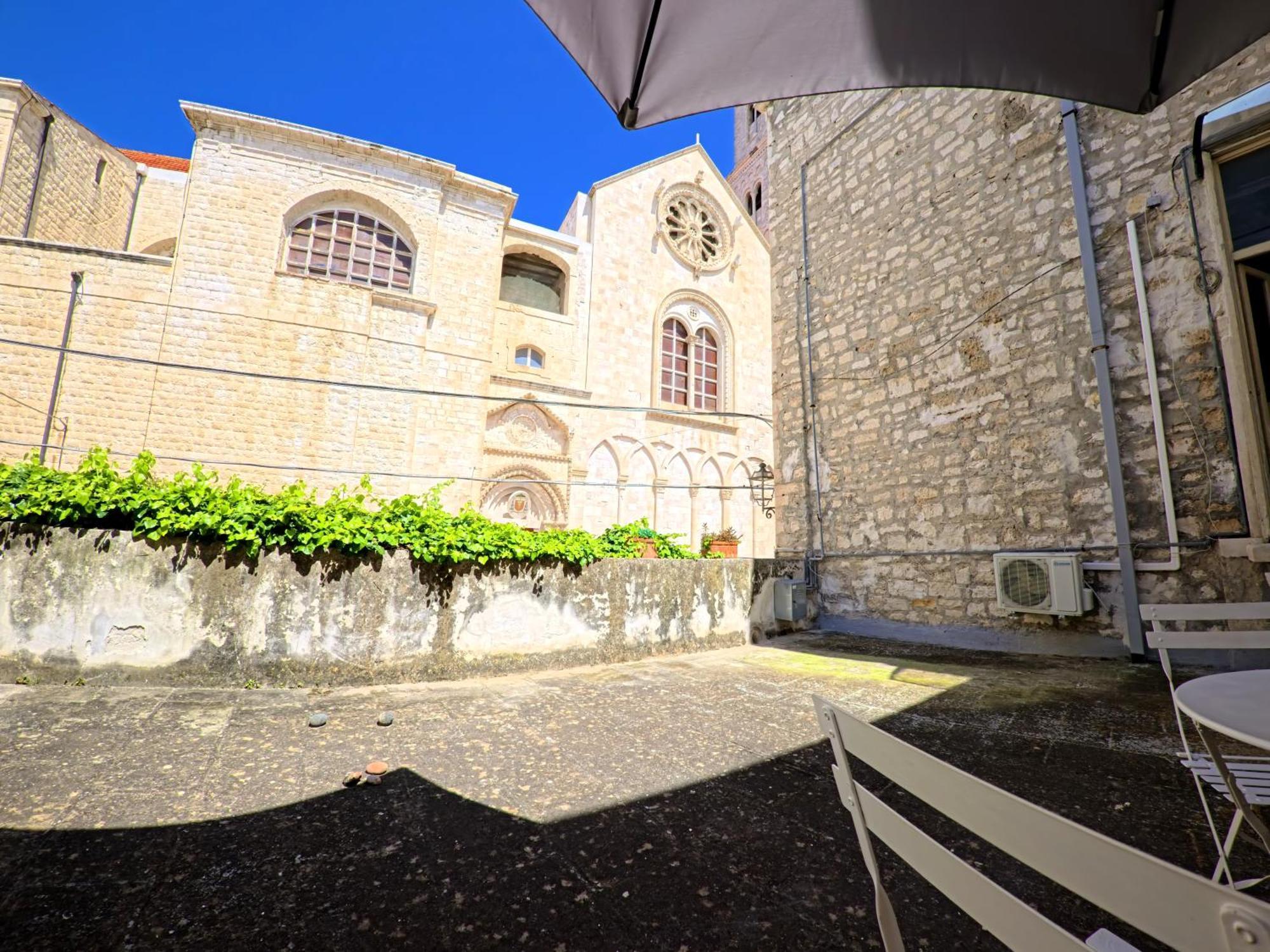Palazzo Framarino Dei Malatesta - Noble Floor - XIV Century Giovinazzo Dış mekan fotoğraf