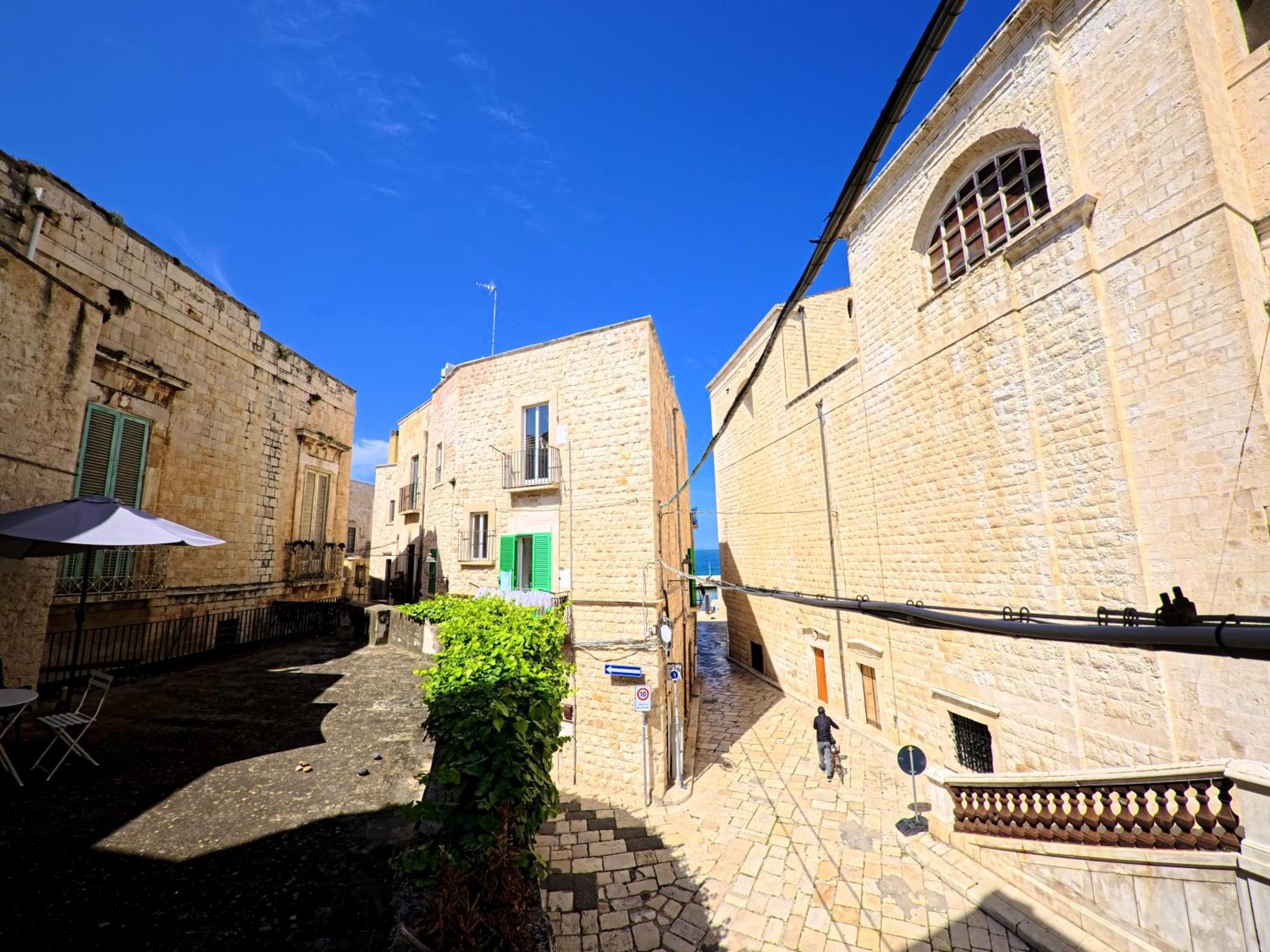 Palazzo Framarino Dei Malatesta - Noble Floor - XIV Century Giovinazzo Dış mekan fotoğraf